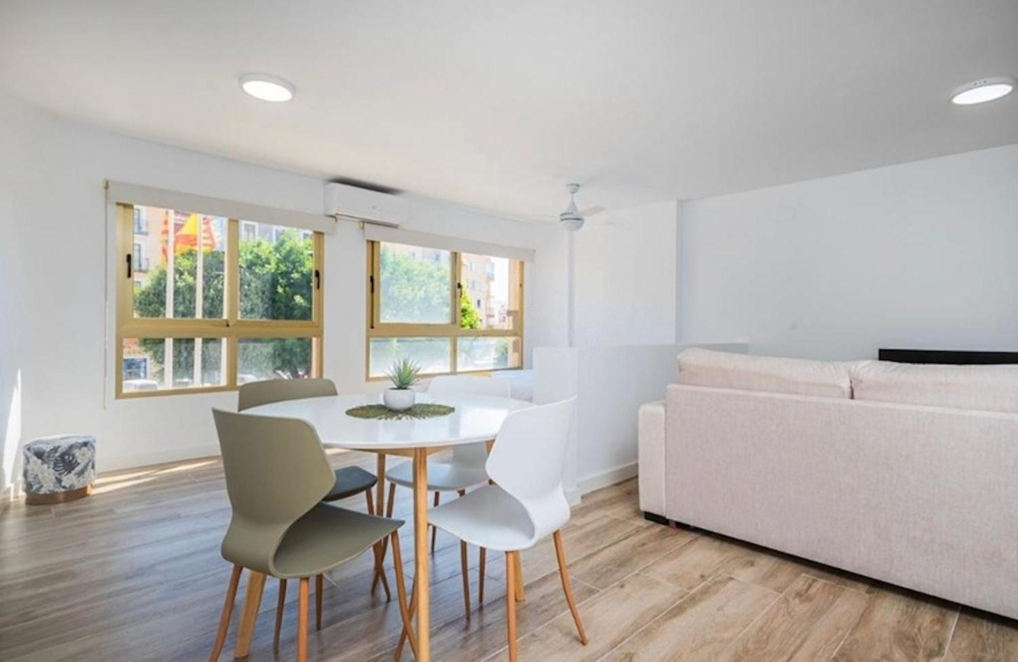 Vive La Vila Cozy Apartment By The Beach Villajoyosa Eksteriør bilde